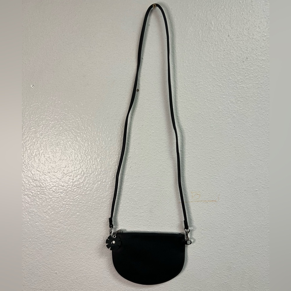 Zac Posen For Bloomingdales Mini Black Bag Flower
Hang Tag
